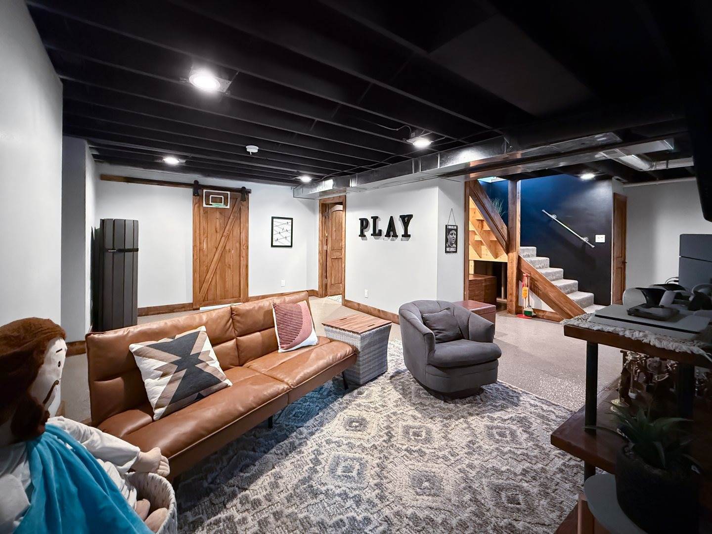 3974 East Cedarville Road, Dakota, IL 61018