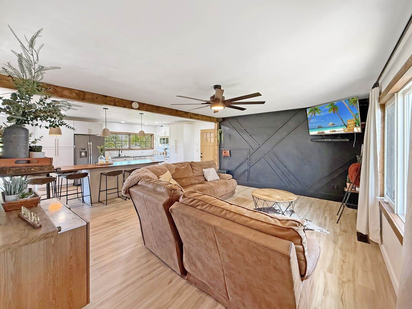 3974 East Cedarville Road, Dakota, IL 61018