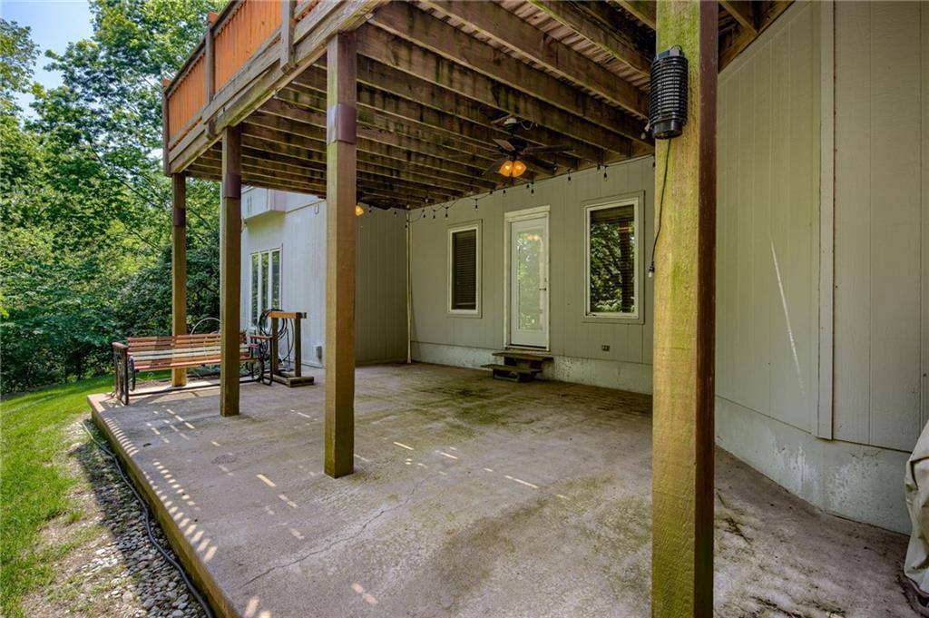 601 SW Forestpark Lane, Lee's Summit, MO 64081