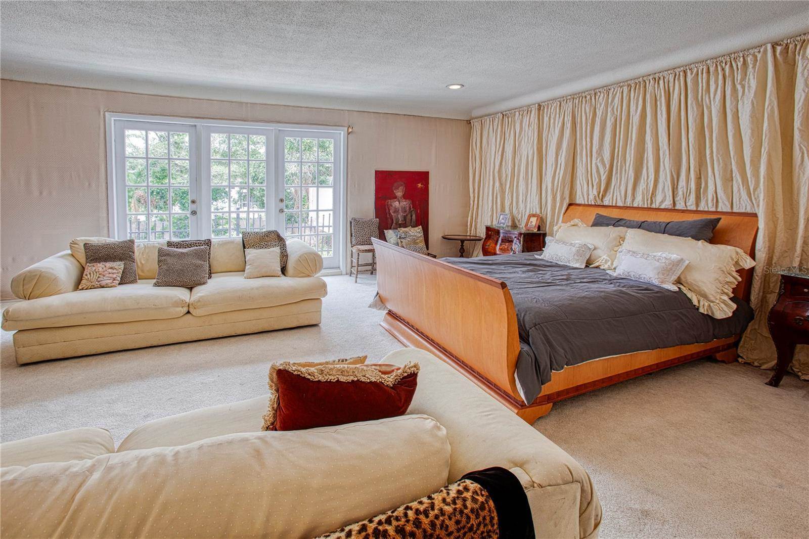 1515 Park Street North, Saint Petersburg, FL 33710