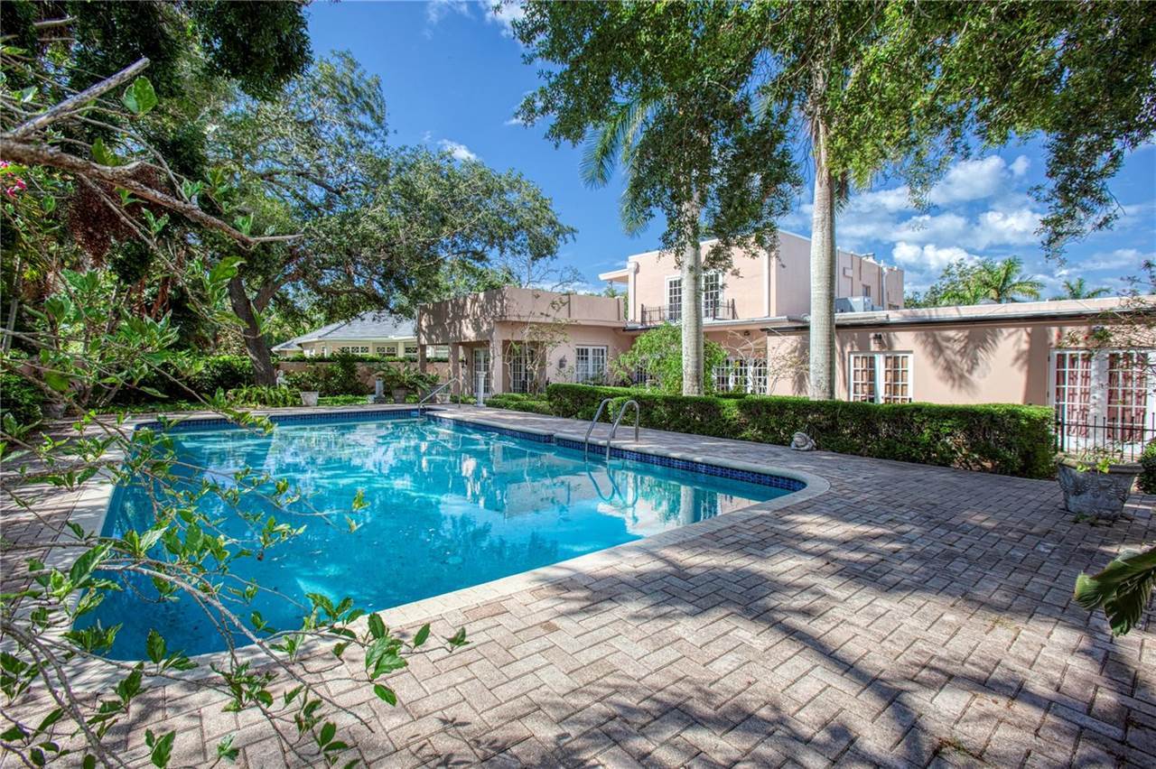 1515 Park Street North, Saint Petersburg, FL 33710