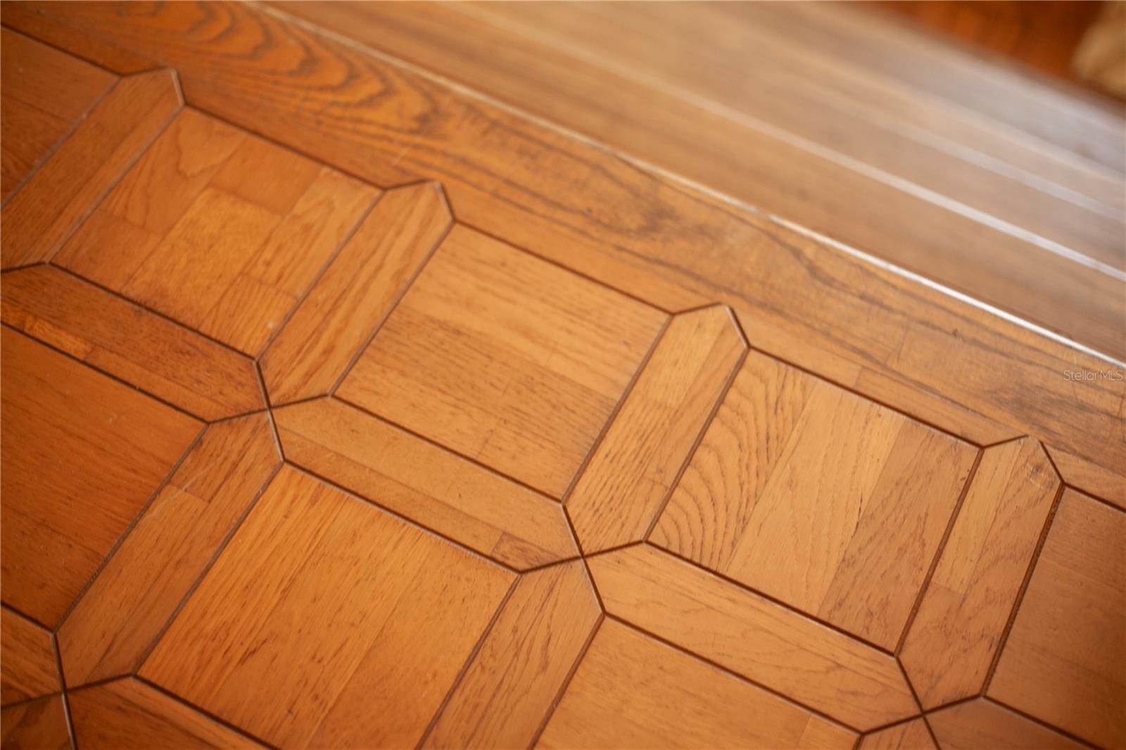 1515 Park Street North, Saint Petersburg, FL 33710