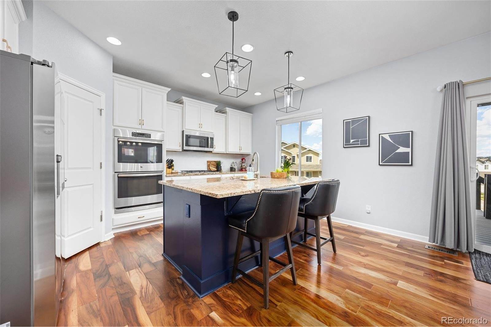 880 Mcmurdo Cir, Castle Rock, CO 80108