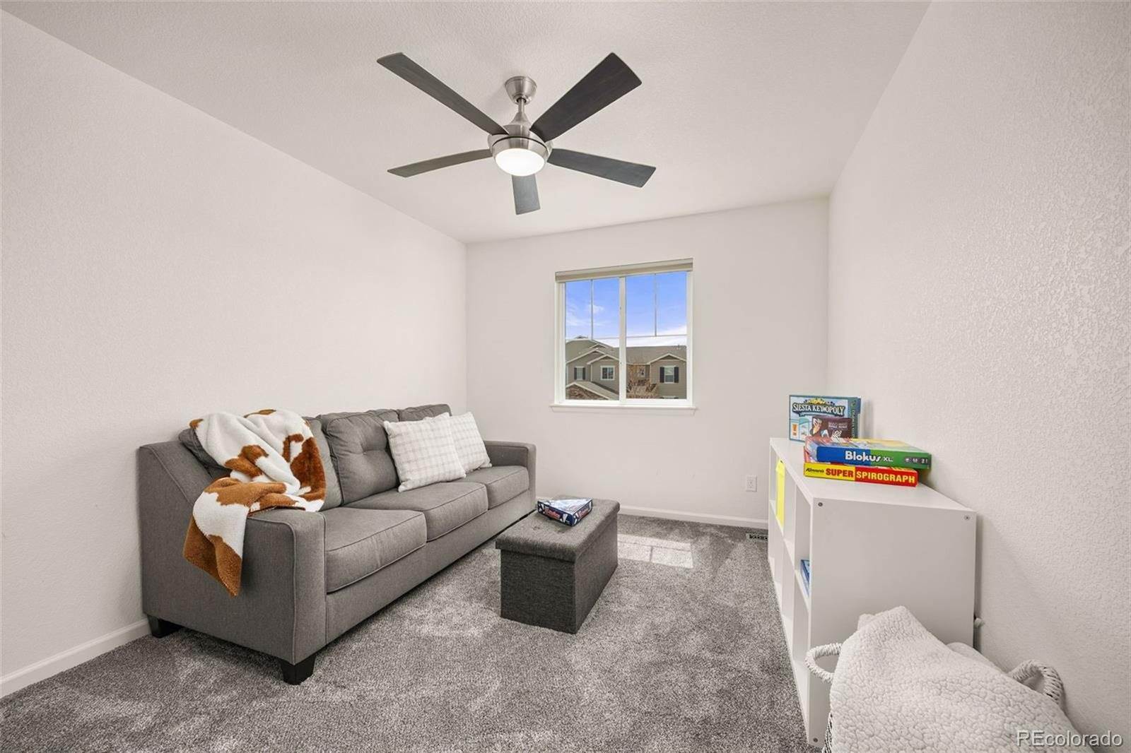 880 Mcmurdo Cir, Castle Rock, CO 80108