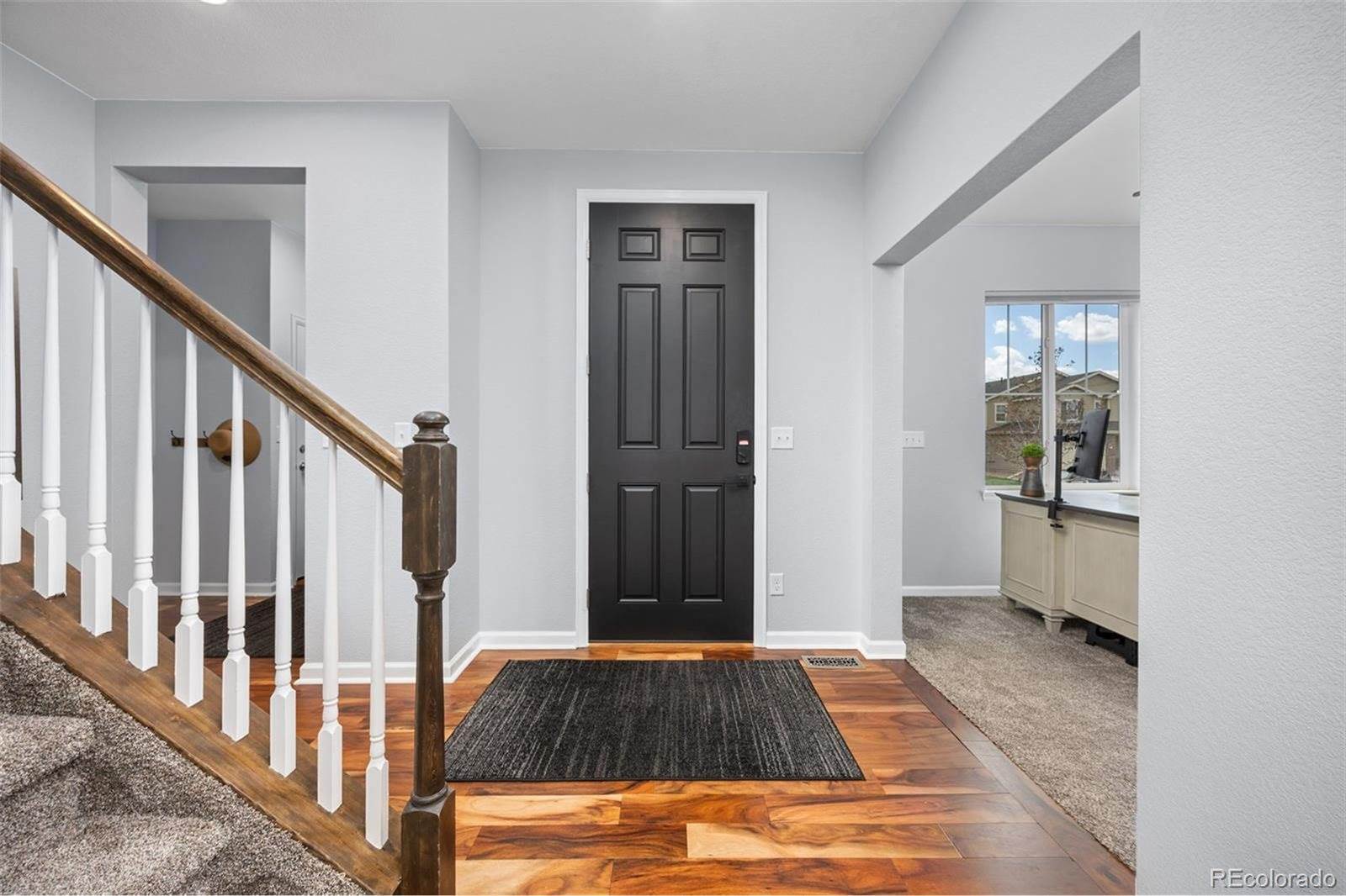 880 Mcmurdo Cir, Castle Rock, CO 80108