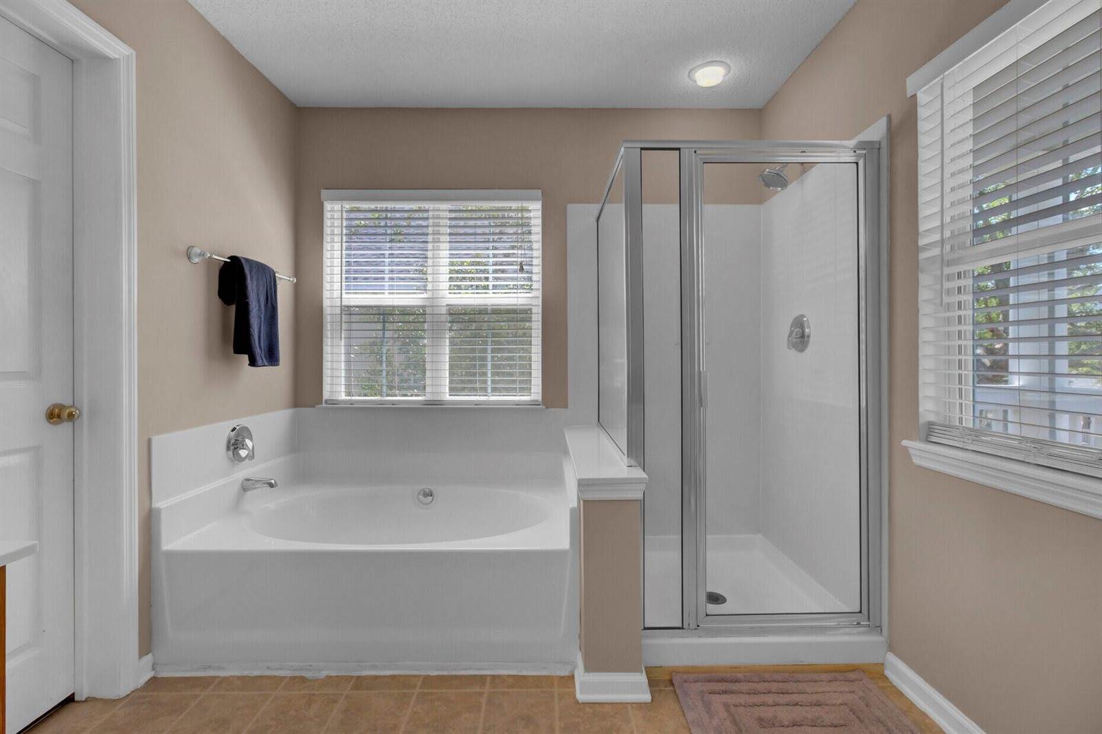 30 Regency Oaks Drive, Summerville, SC 29485