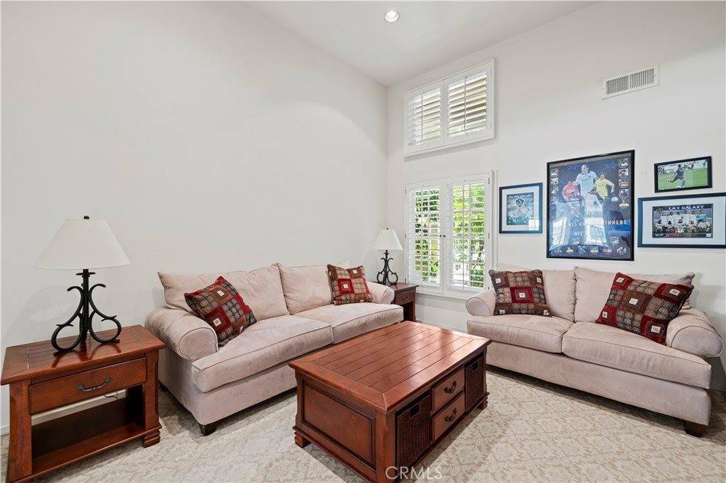 9935 Topeka Drive, Northridge, CA 91324