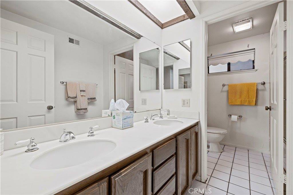 9935 Topeka Drive, Northridge, CA 91324