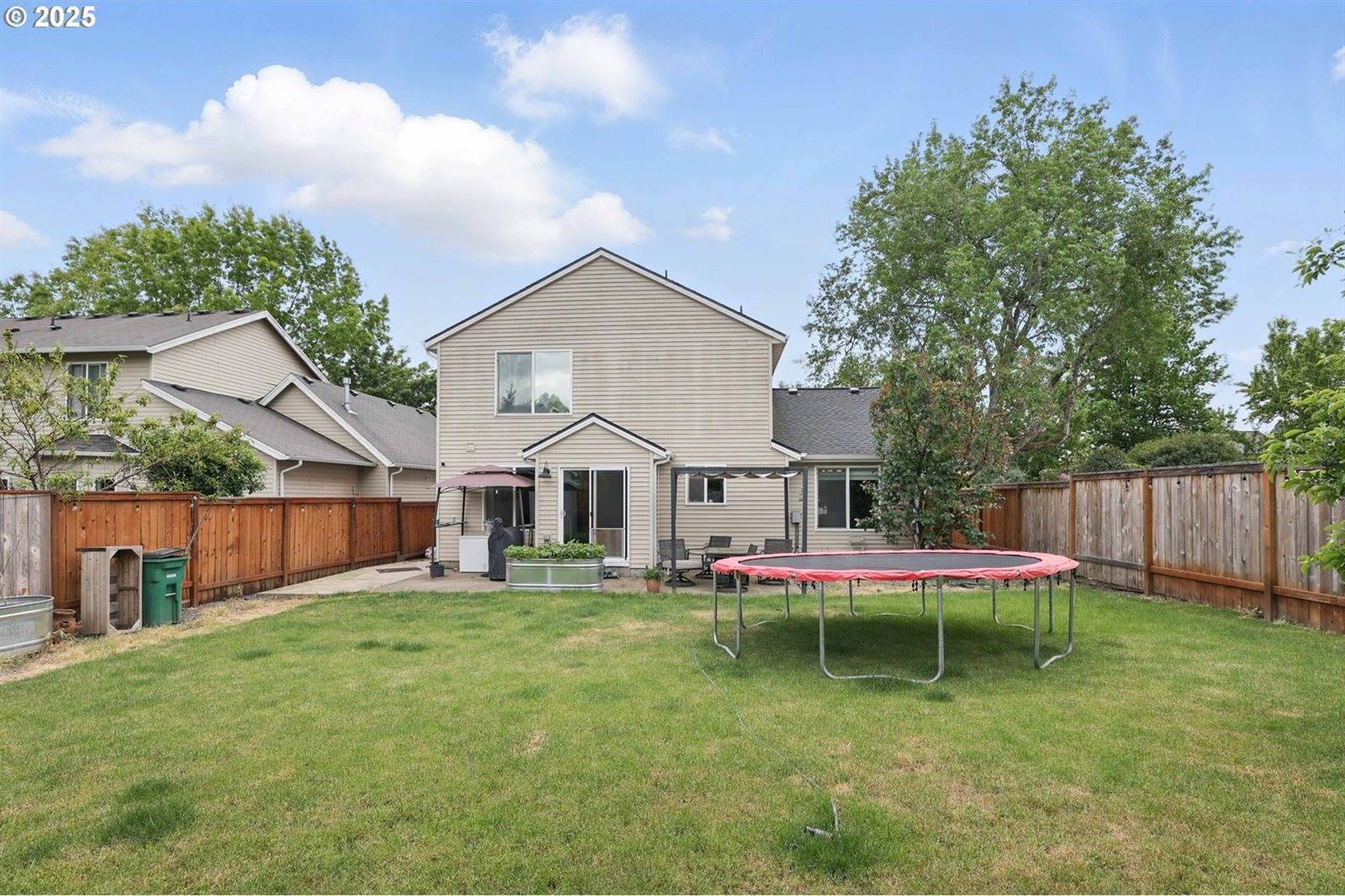 1213 Nichols Ln, ForestGrove, OR 97116