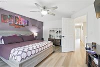 1213 Nichols Ln, ForestGrove, OR 97116