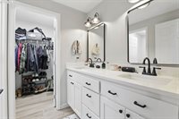 1213 Nichols Ln, ForestGrove, OR 97116