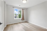 1213 Nichols Ln, ForestGrove, OR 97116