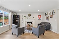 1213 Nichols Ln, ForestGrove, OR 97116