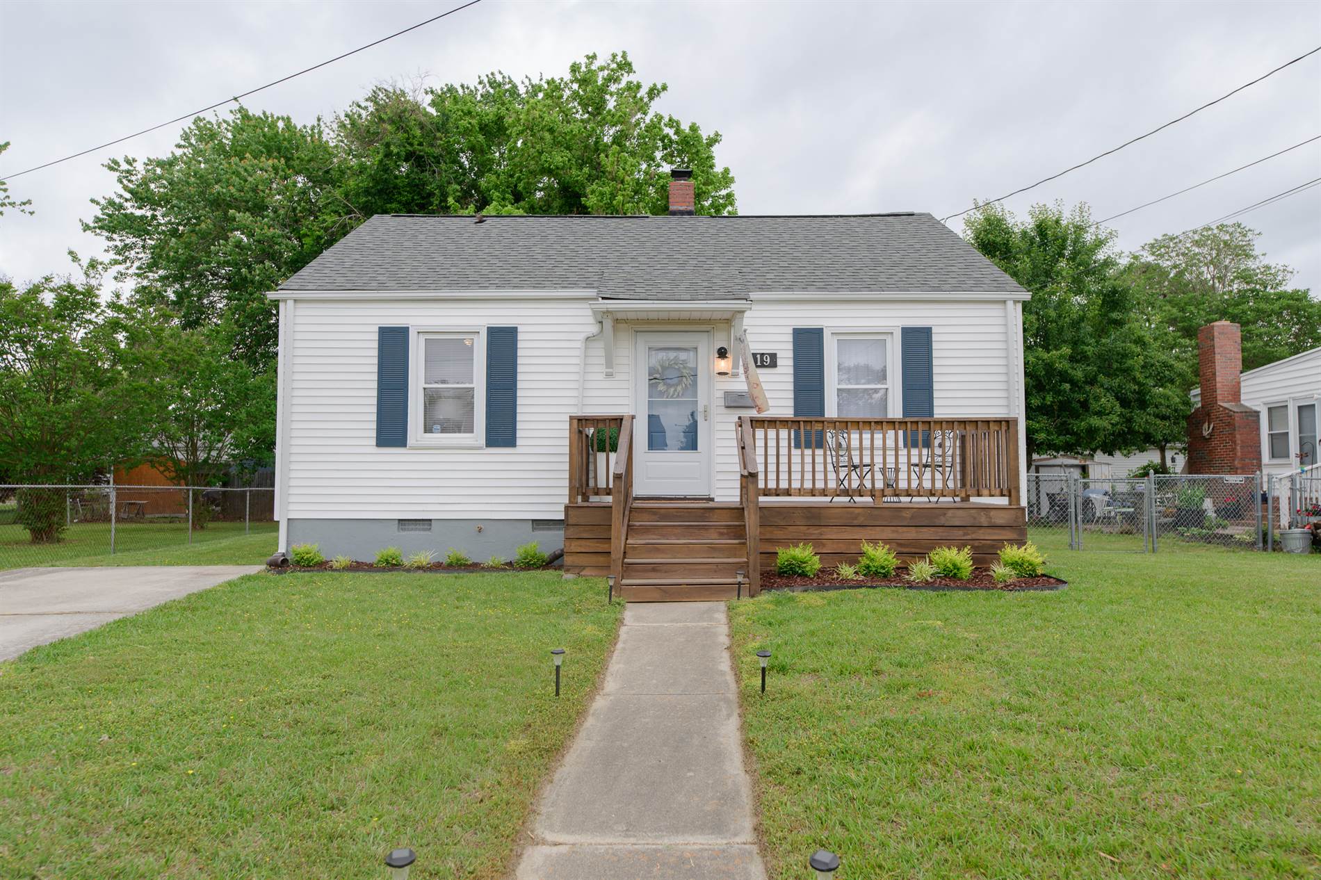 19 Huffman Drive, Hampton, VA 23669