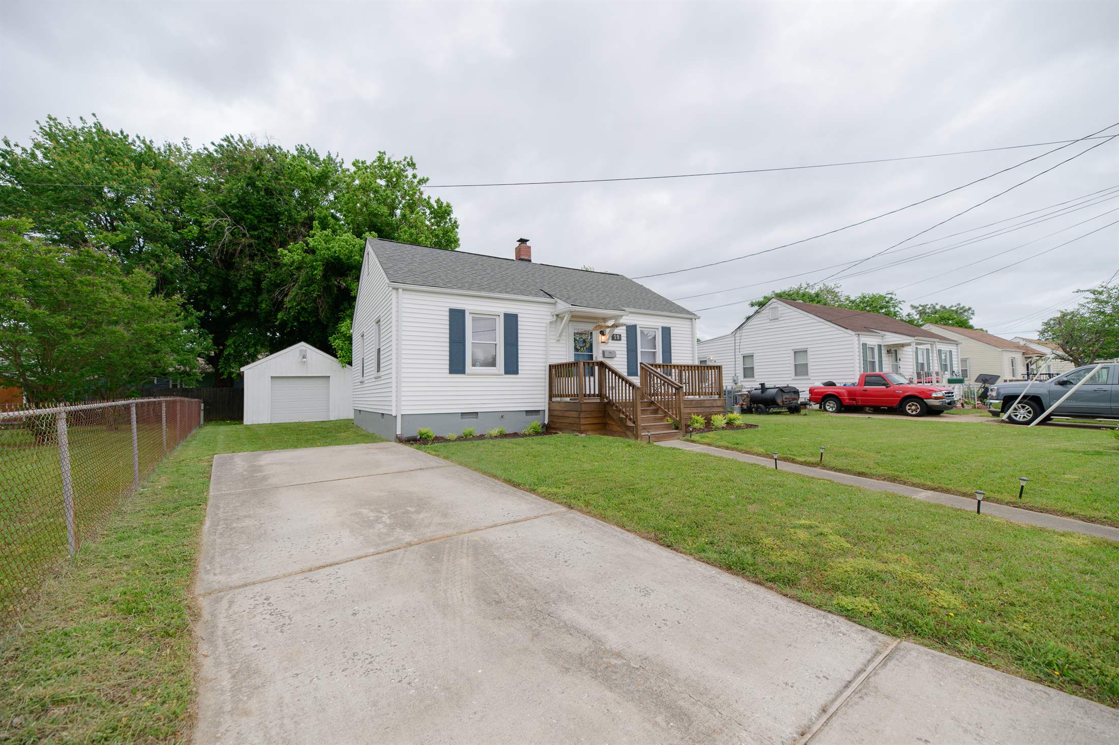 19 Huffman Drive, Hampton, VA 23669