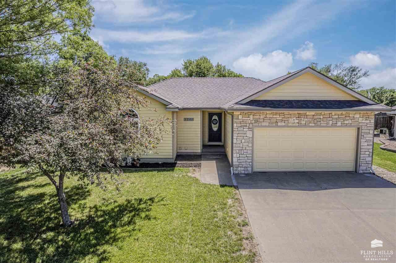 1701 NW 4th Street, Abilene, KS 67410