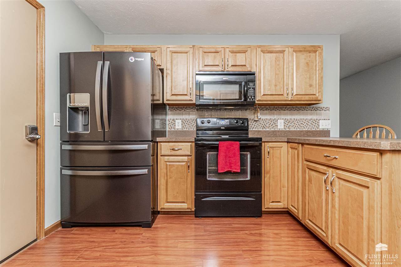 1701 NW 4th Street, Abilene, KS 67410