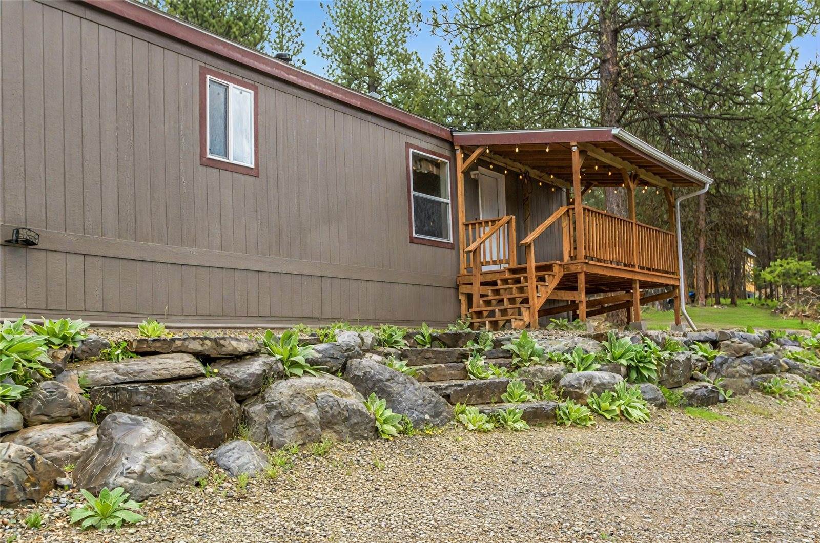 315 Osprey Way, Marion, MT 59925