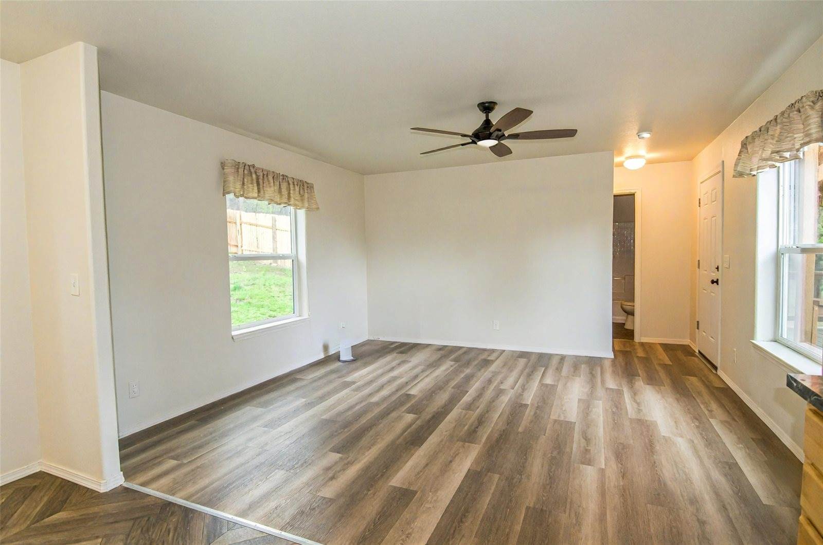 315 Osprey Way, Marion, MT 59925