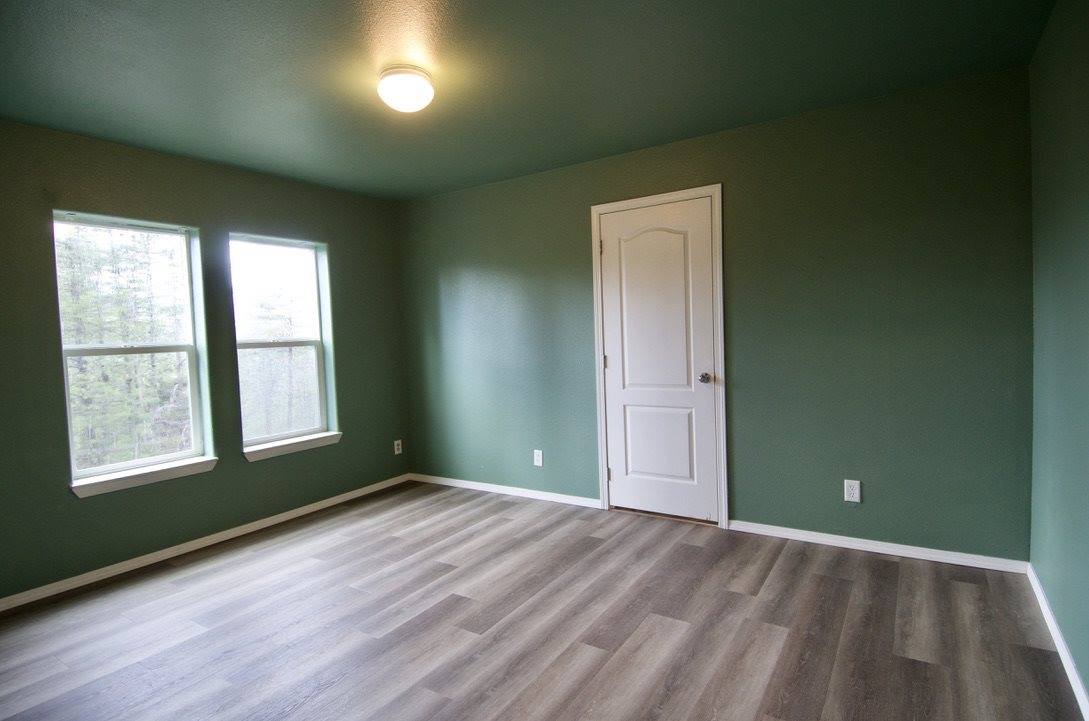 315 Osprey Way, Marion, MT 59925