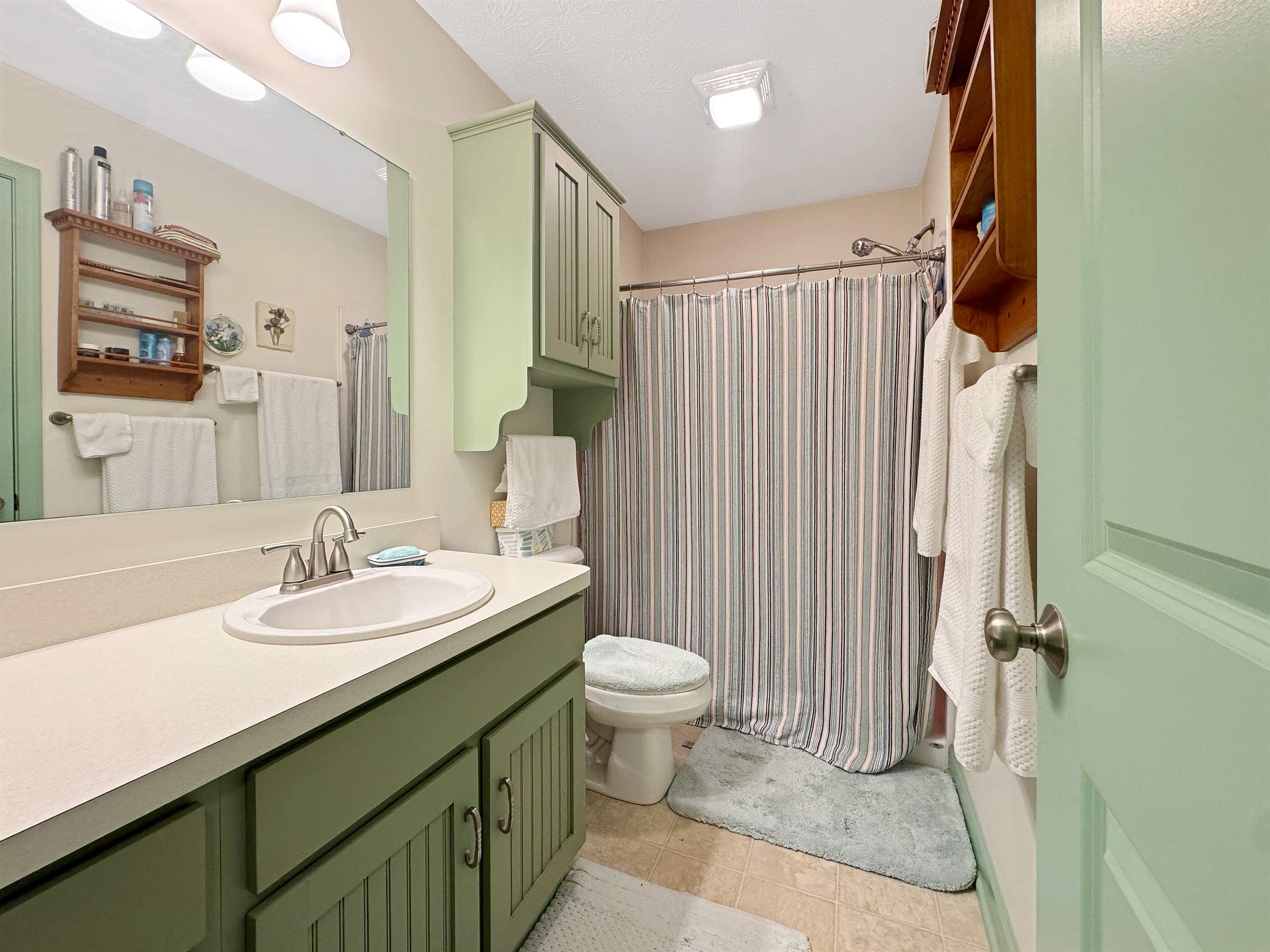 4180 Aspen Pl, West Salem, OH 44287