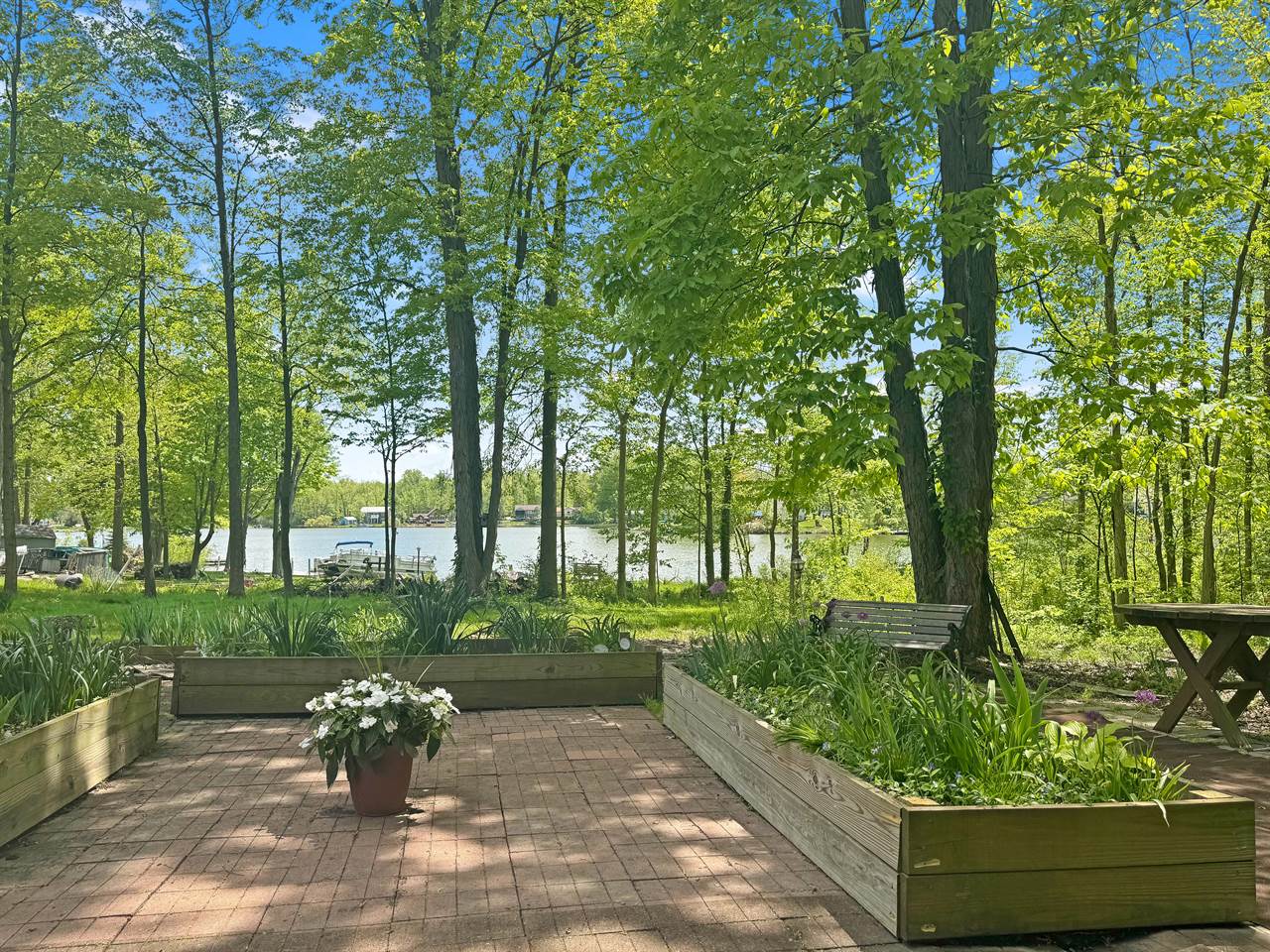 4180 Aspen Pl, West Salem, OH 44287