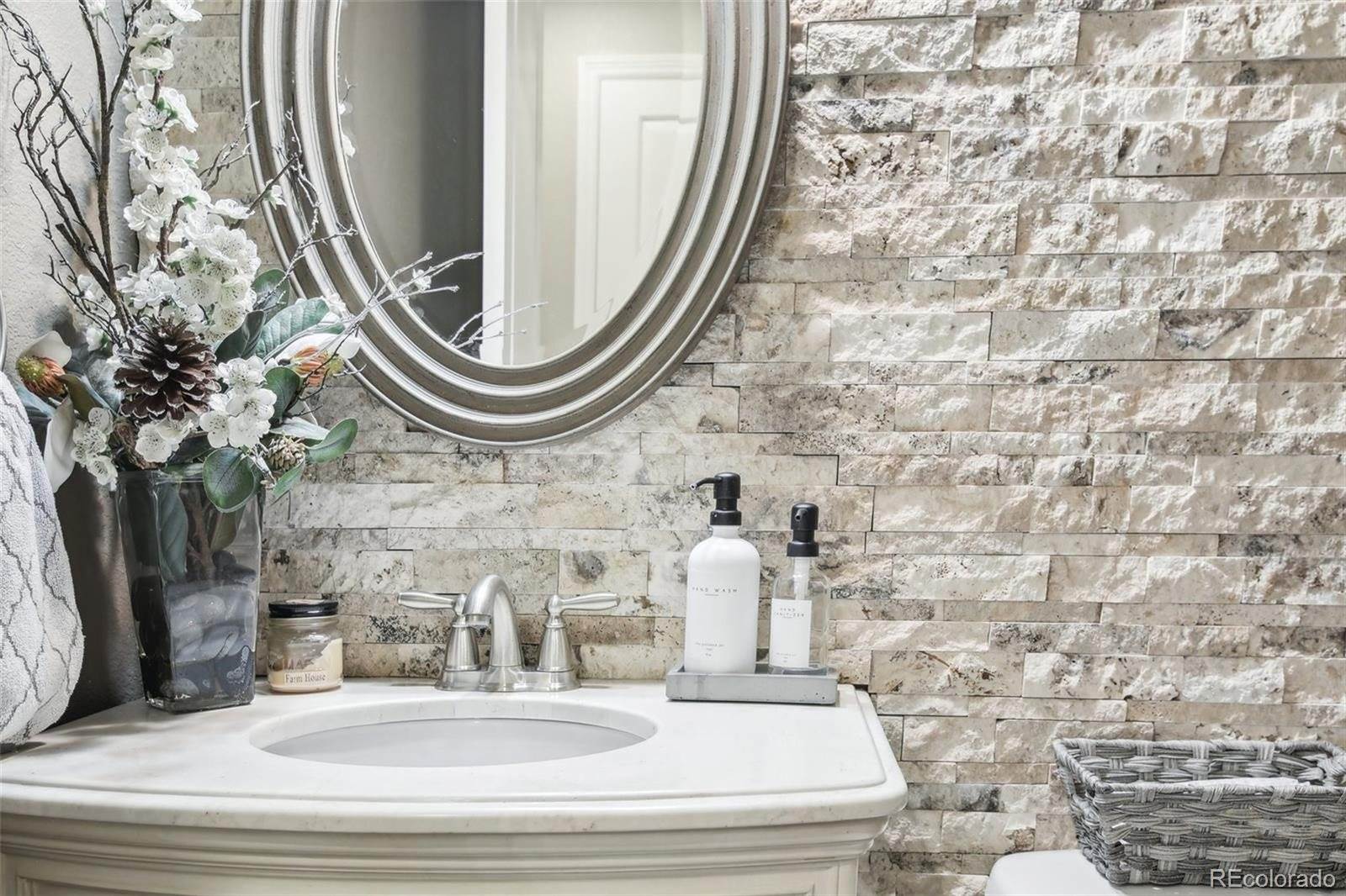 25548 East Fair Dr, Aurora, CO 80016