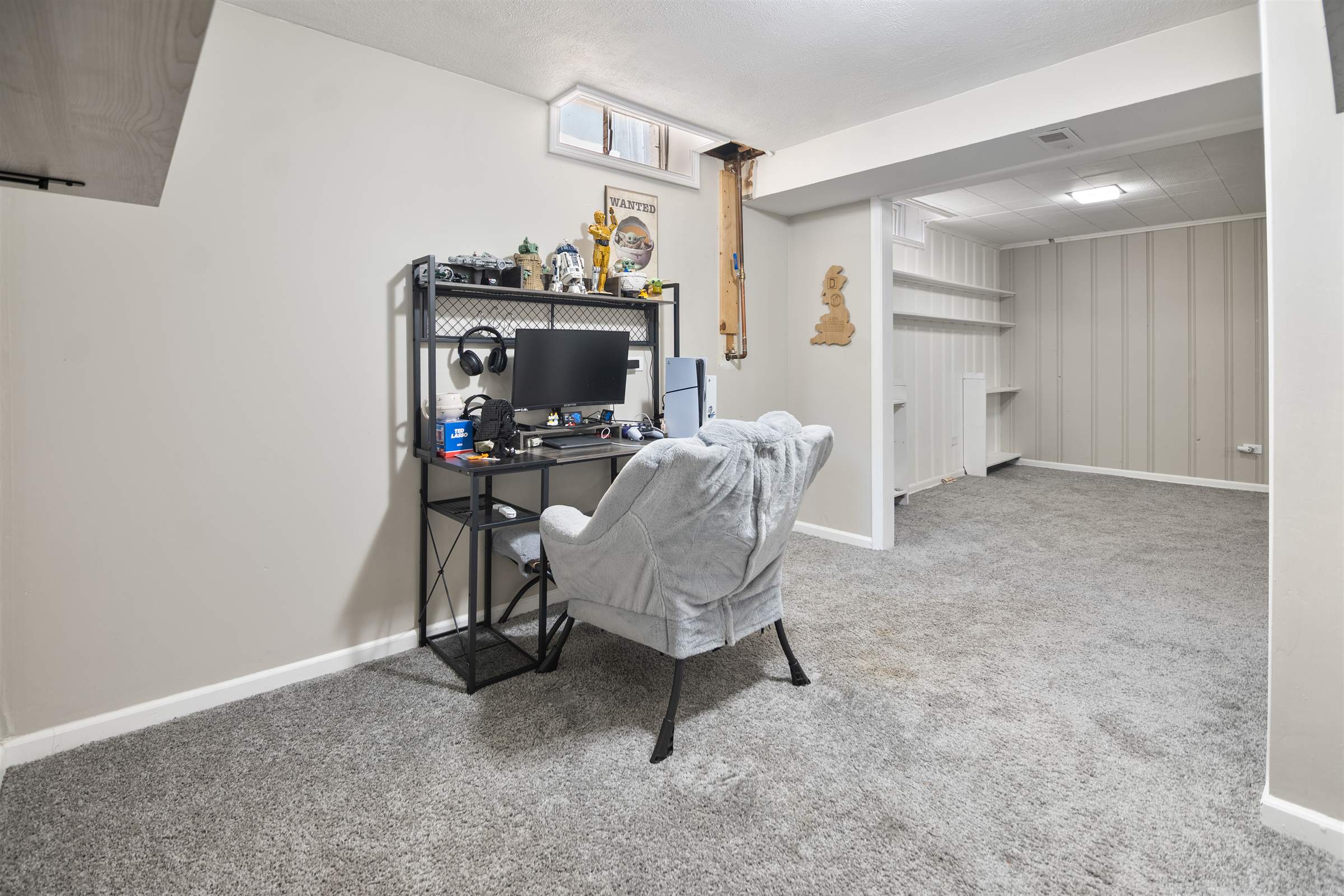 2146 South Old Manor Rd, Wichita, KS 67218