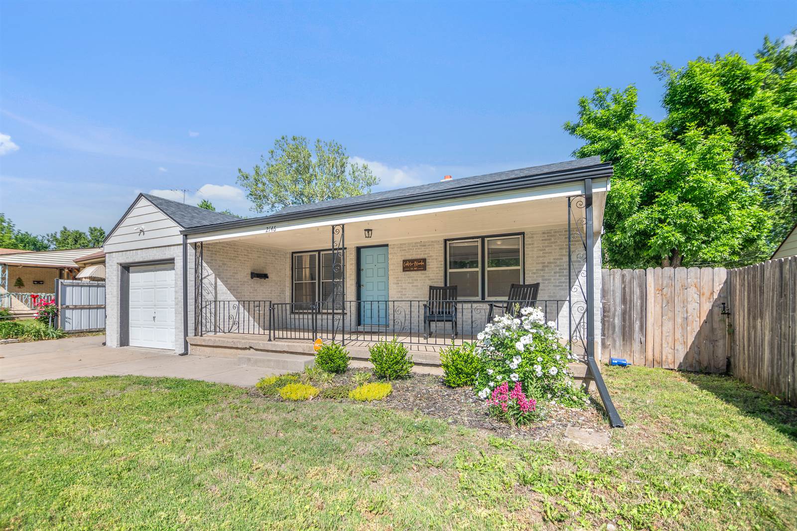 2146 South Old Manor Rd, Wichita, KS 67218