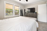 2146 South Old Manor Rd, Wichita, KS 67218