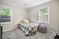 2146 South Old Manor Rd, Wichita, KS 67218