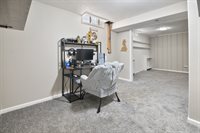 2146 South Old Manor Rd, Wichita, KS 67218