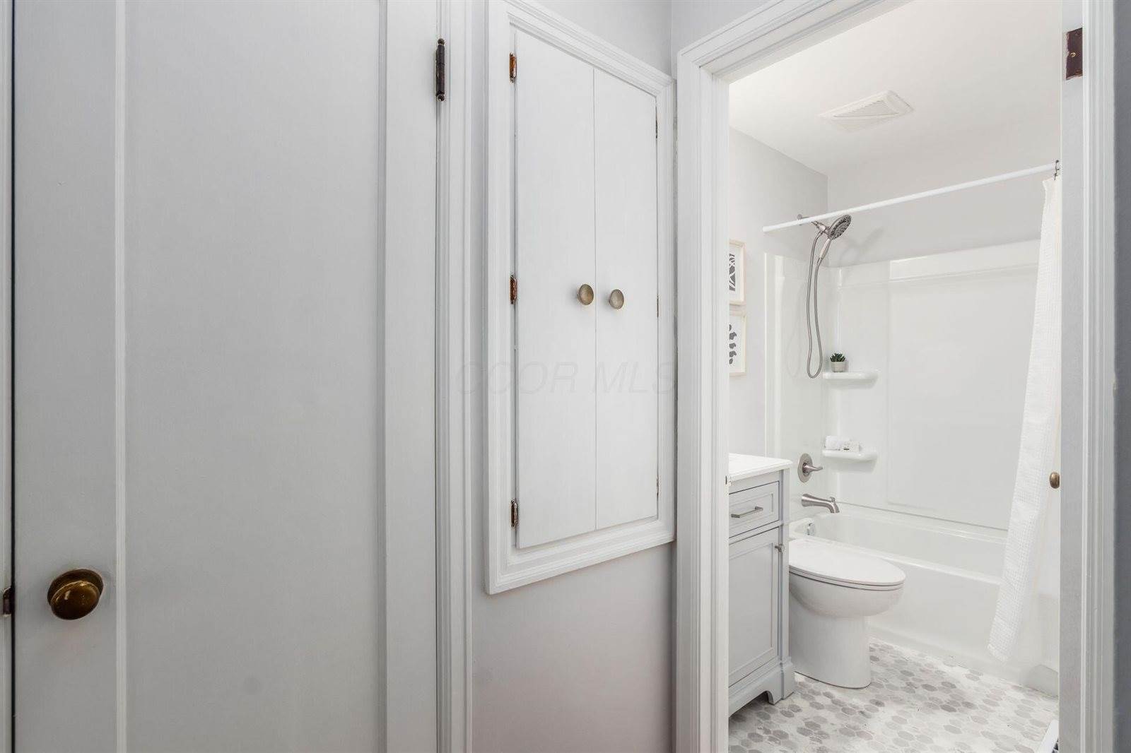 1310 Acton Road, Columbus, OH 43224