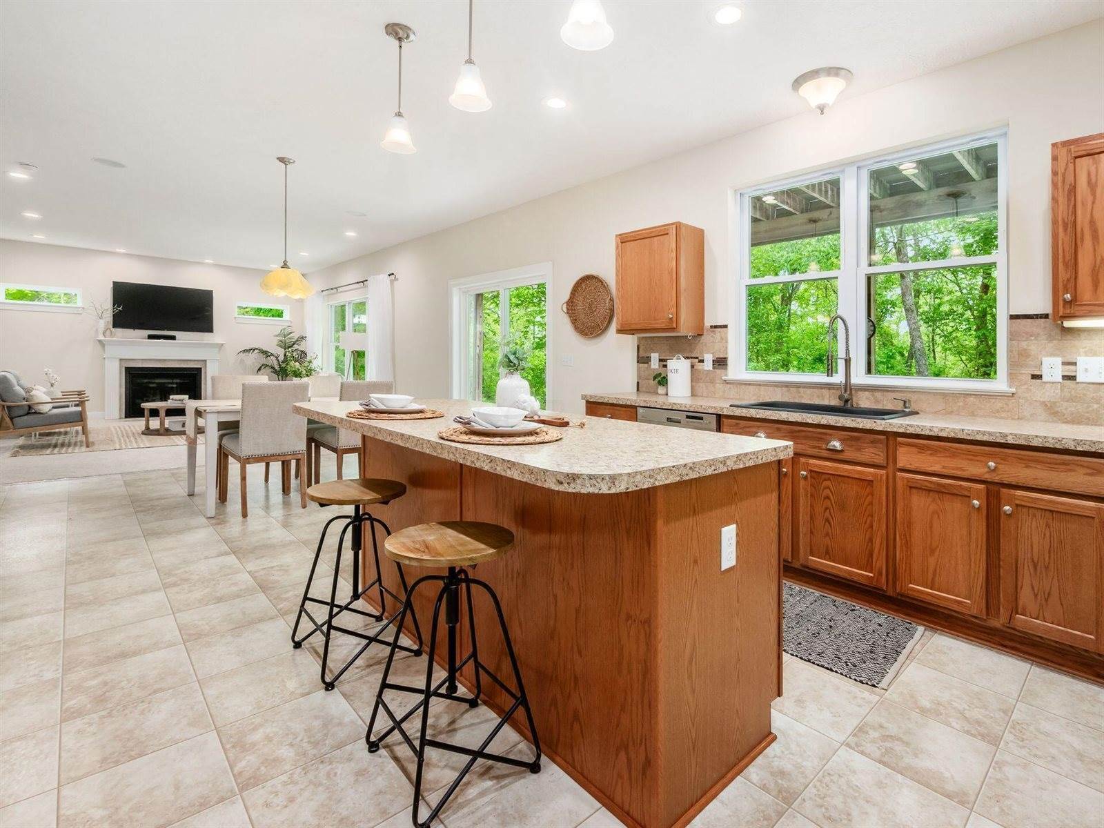 9684 Shawnee Trail, Powell, OH 43065