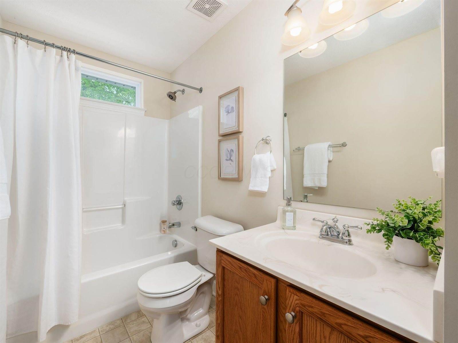 9684 Shawnee Trail, Powell, OH 43065