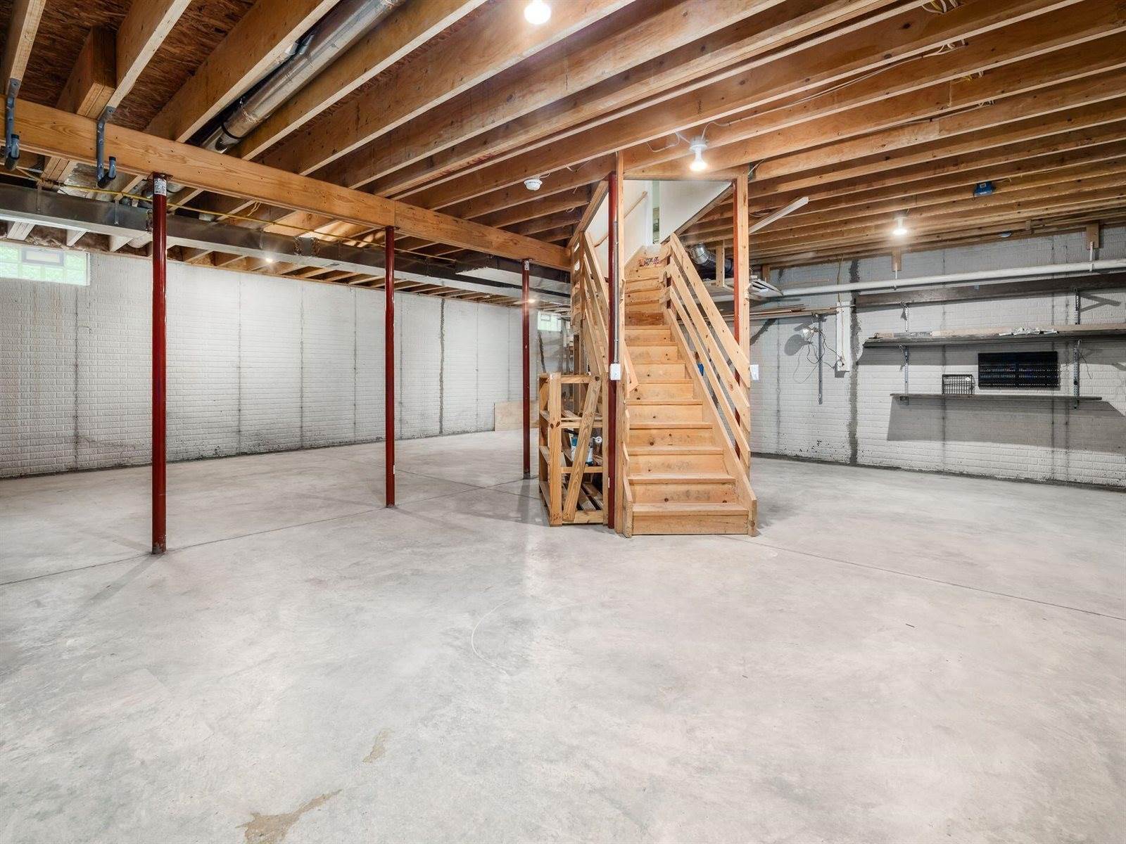 9684 Shawnee Trail, Powell, OH 43065