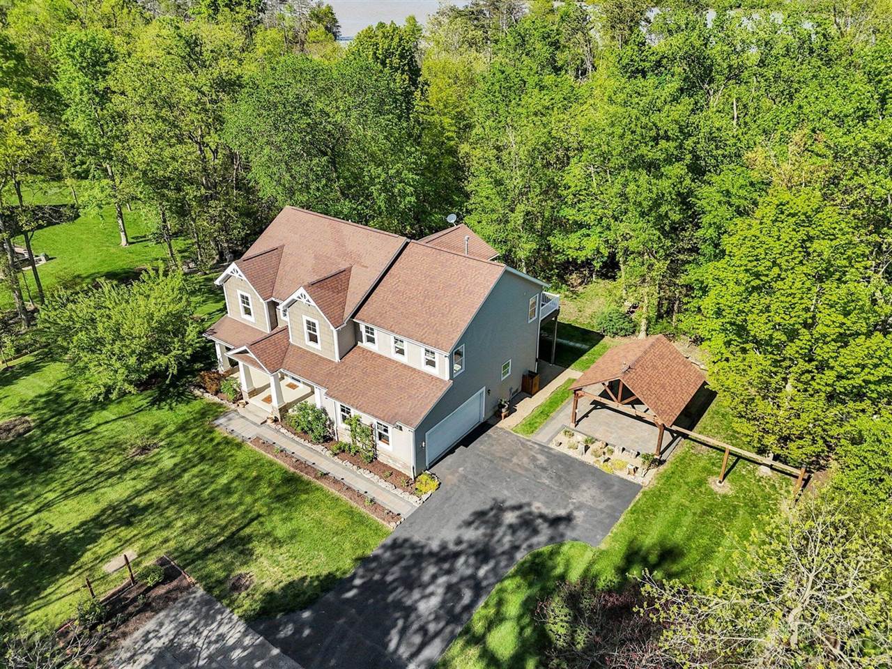 9684 Shawnee Trail, Powell, OH 43065