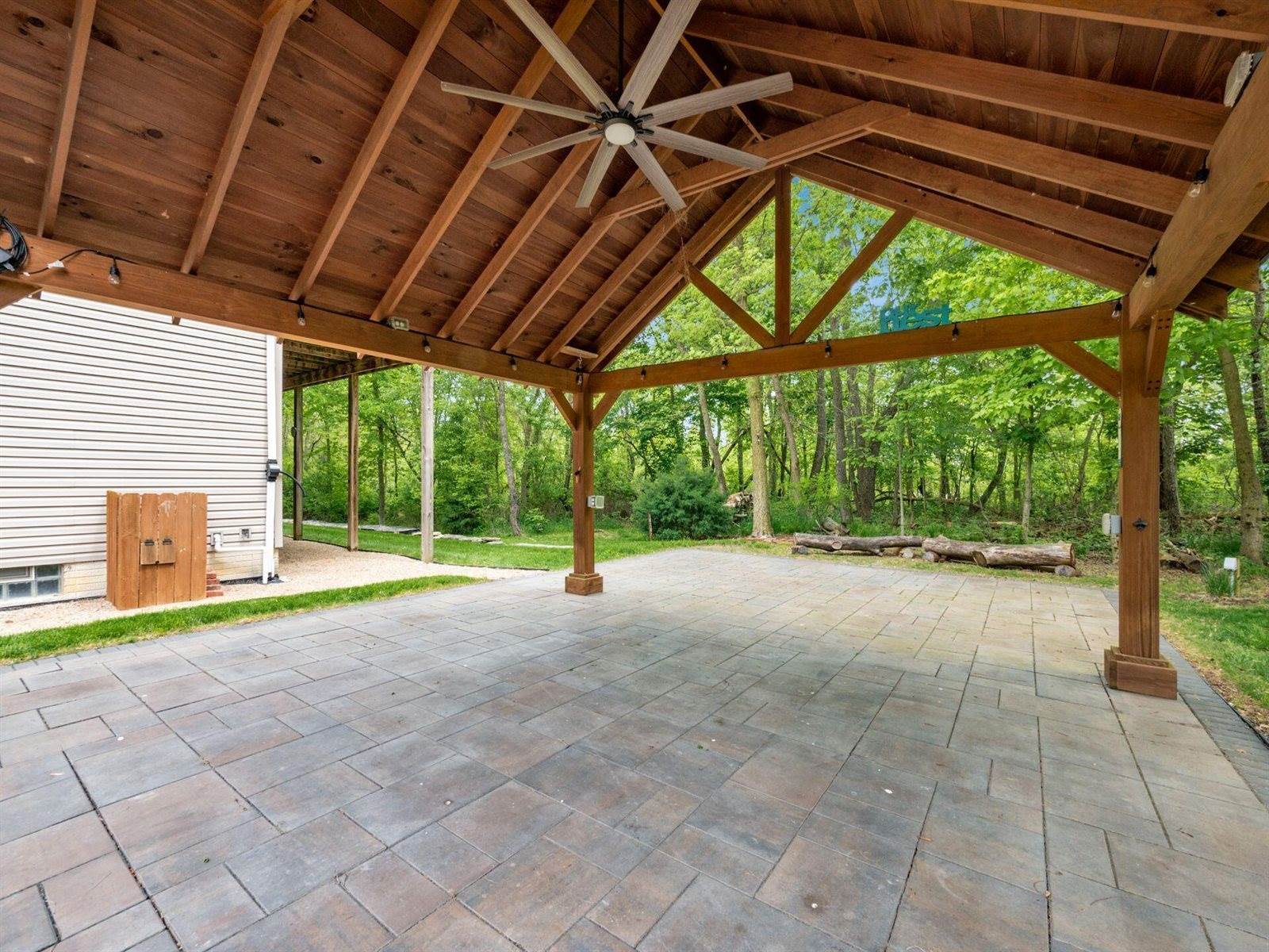 9684 Shawnee Trail, Powell, OH 43065