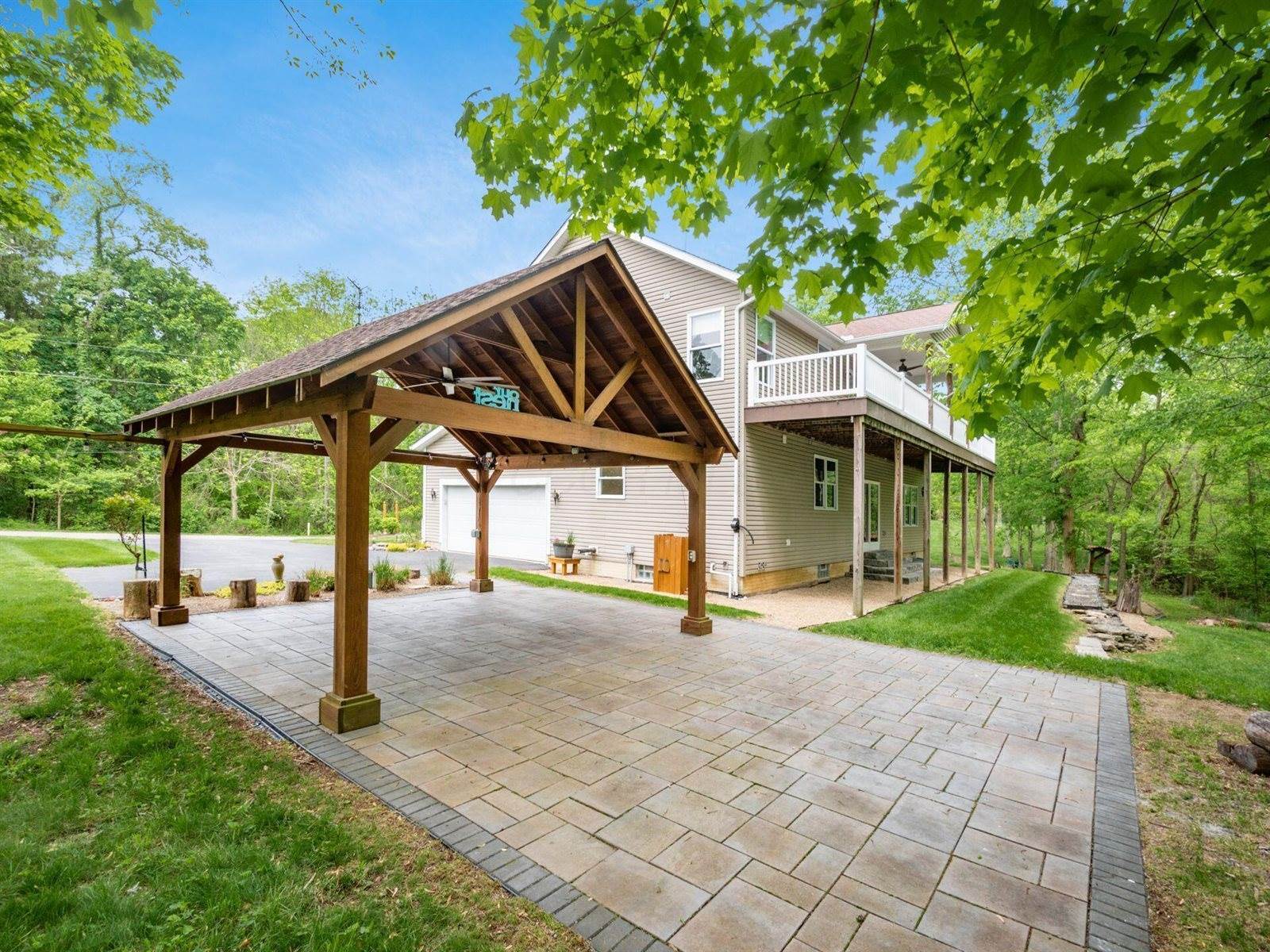 9684 Shawnee Trail, Powell, OH 43065