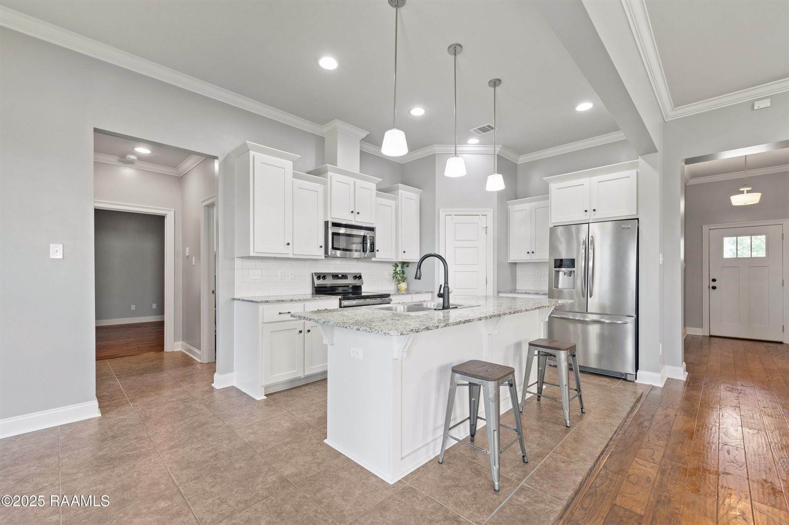 213 Oak Path Drive, Carencro, LA 70520