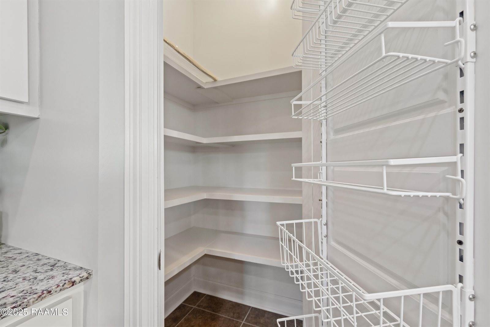 213 Oak Path Drive, Carencro, LA 70520