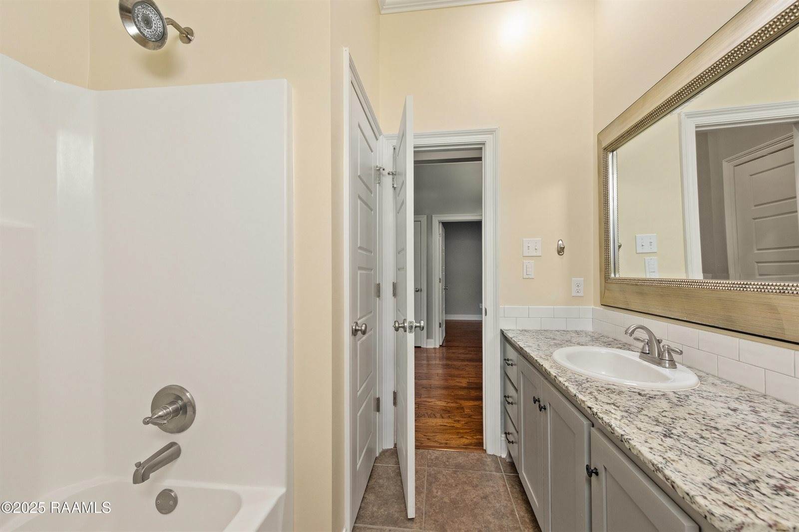 213 Oak Path Drive, Carencro, LA 70520