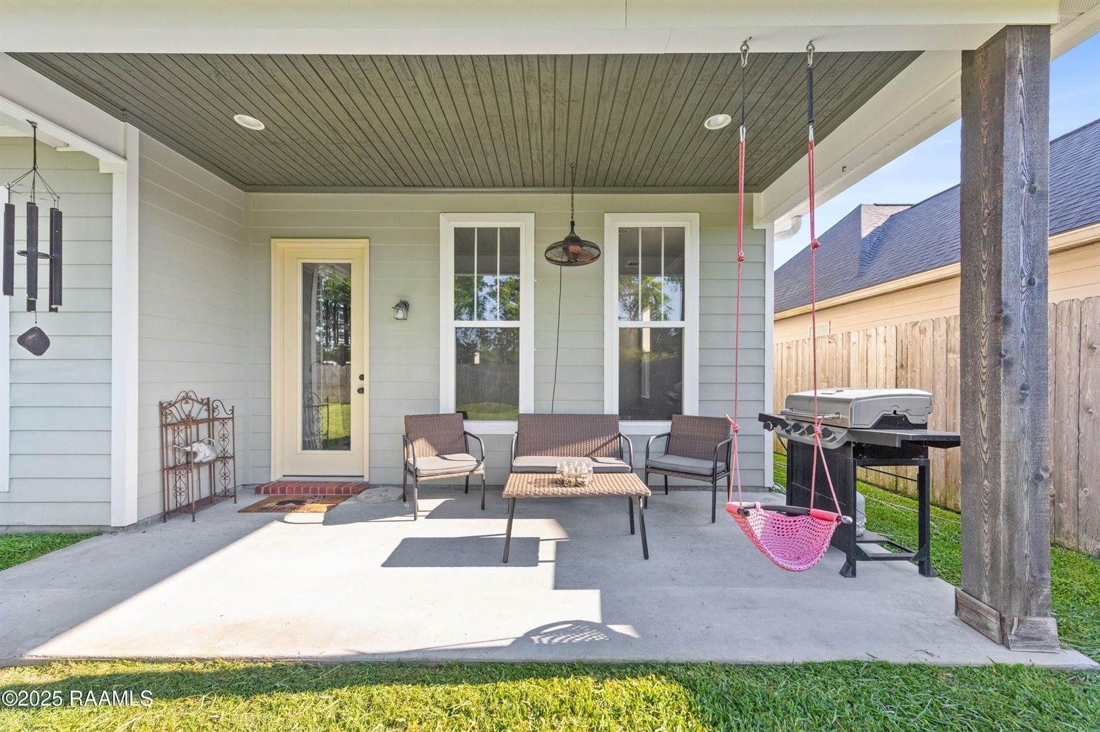 213 Oak Path Drive, Carencro, LA 70520