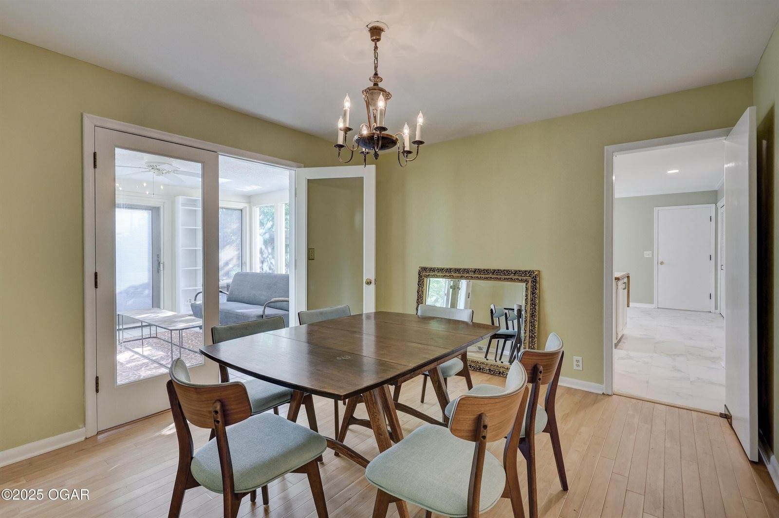 2214 Carolina Avenue, Joplin, MO 64801