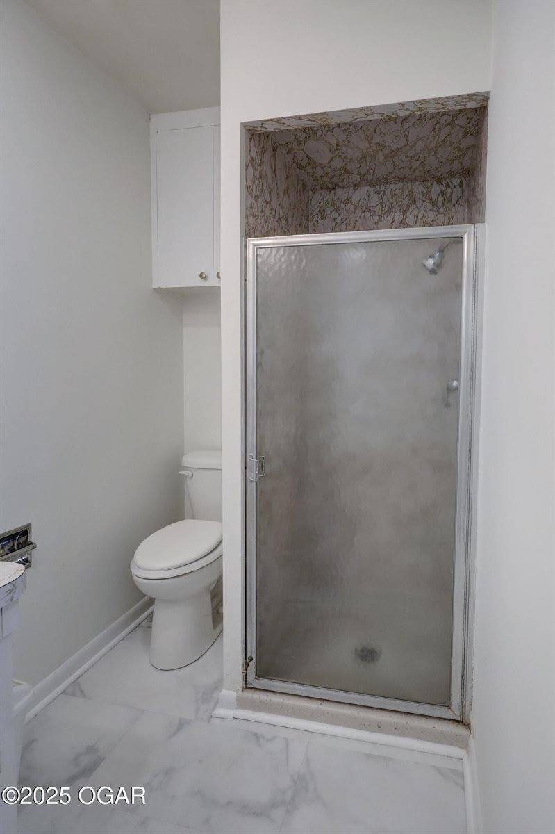 2214 Carolina Avenue, Joplin, MO 64801