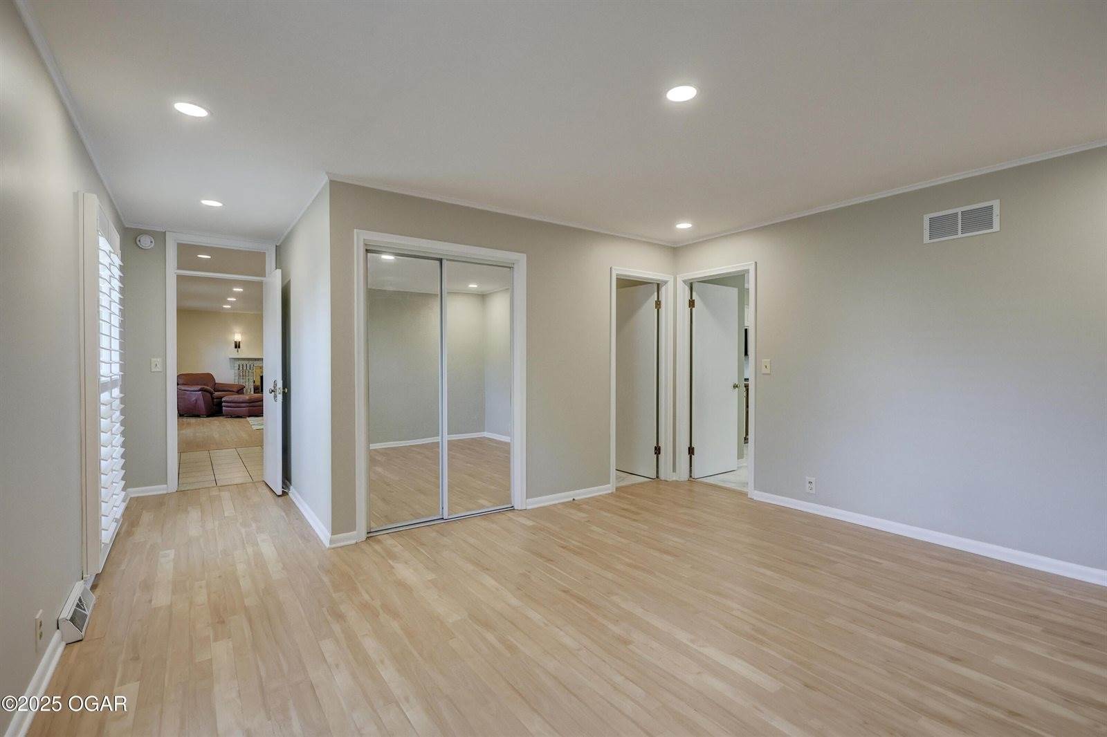 2214 Carolina Avenue, Joplin, MO 64801