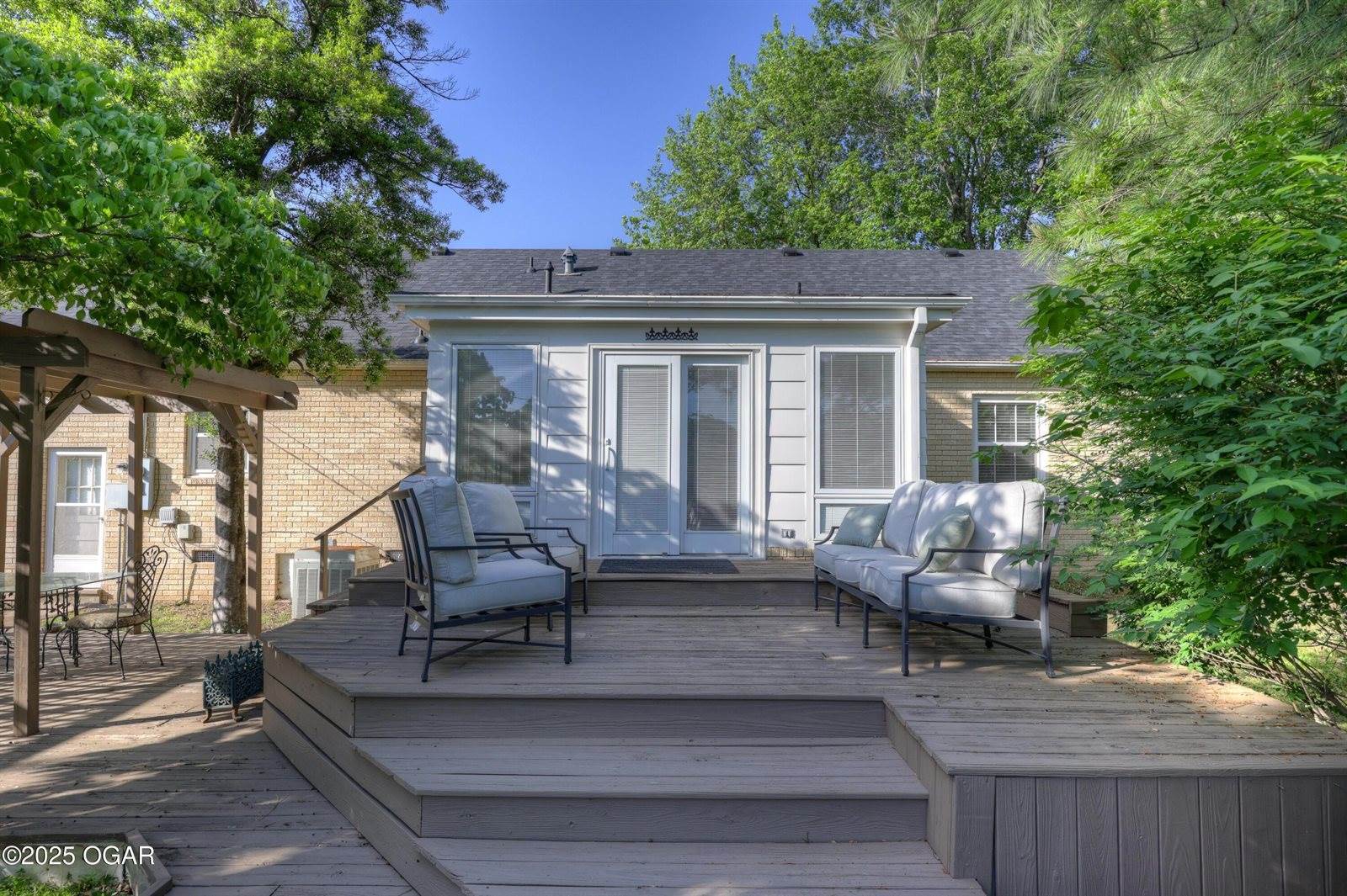 2214 Carolina Avenue, Joplin, MO 64801