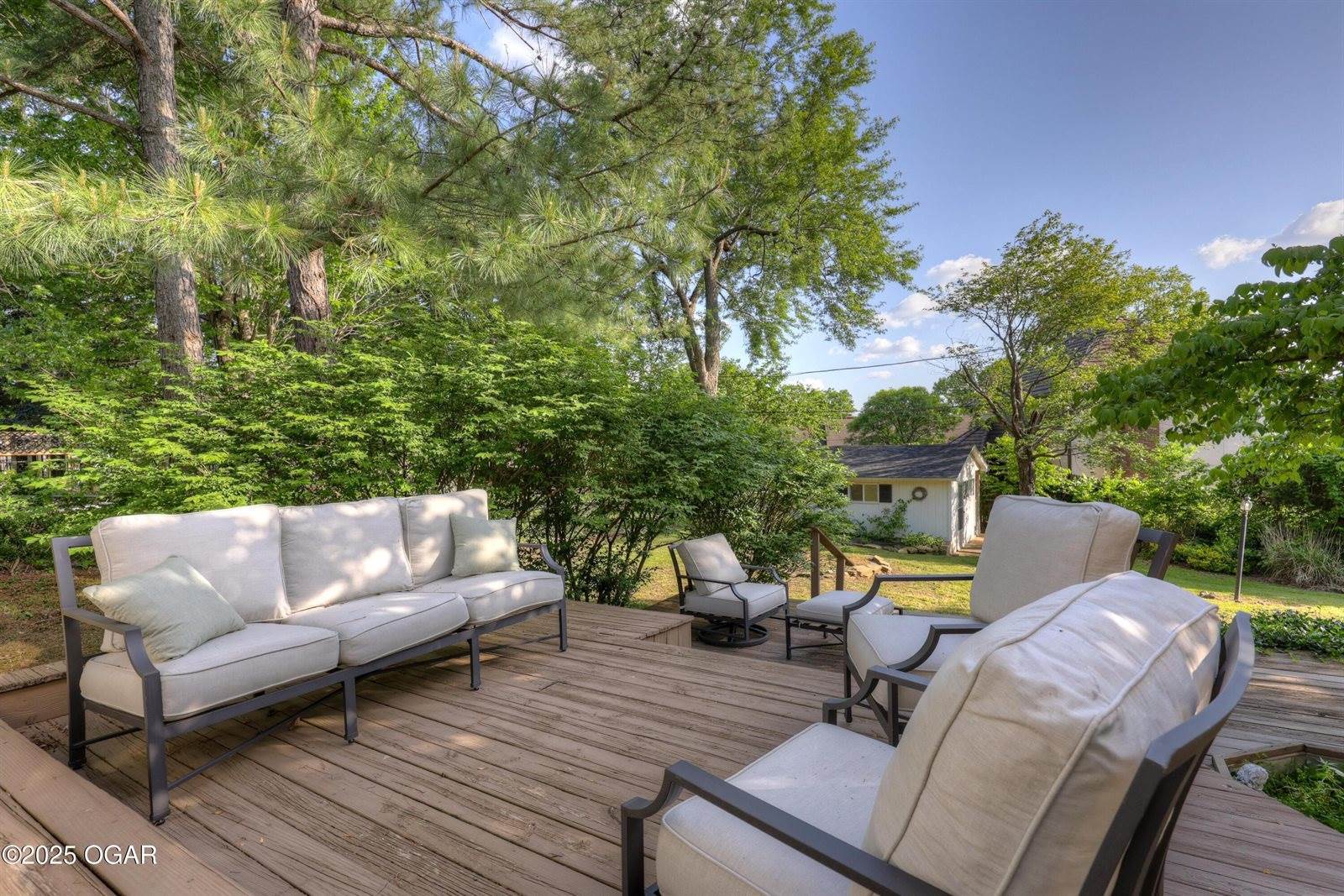 2214 Carolina Avenue, Joplin, MO 64801