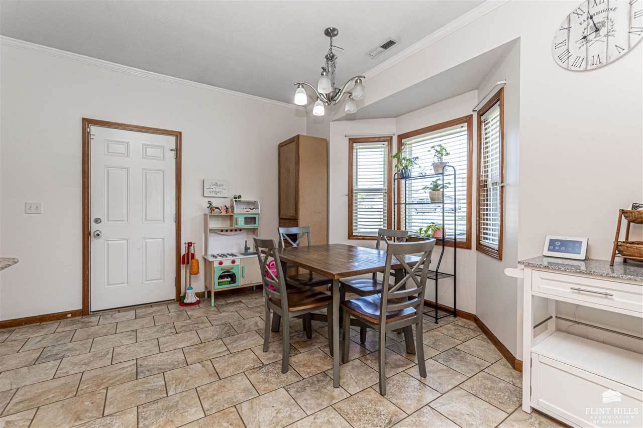 1507 Meadowbrooke Lane, Junction City, KS 66441