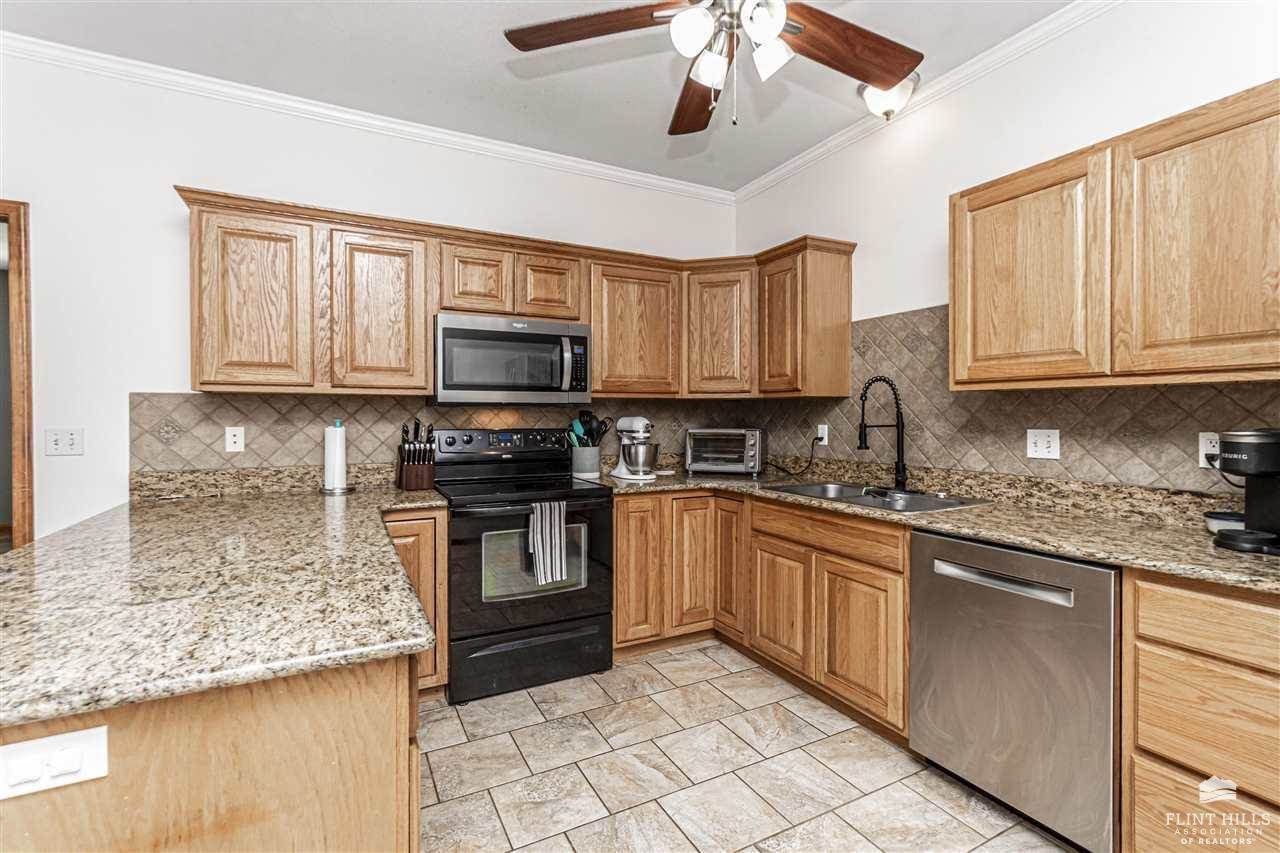 1507 Meadowbrooke Lane, Junction City, KS 66441